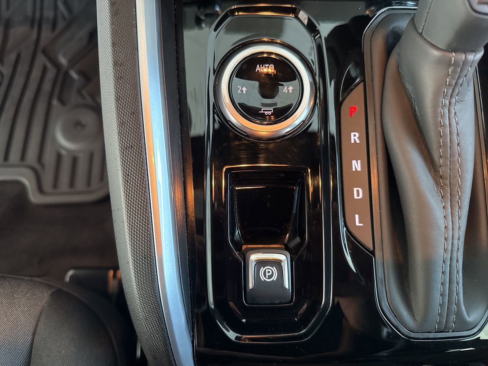 New 2026 Chevrolet Colorado W/T w/ Advanced Trailering Package image 22