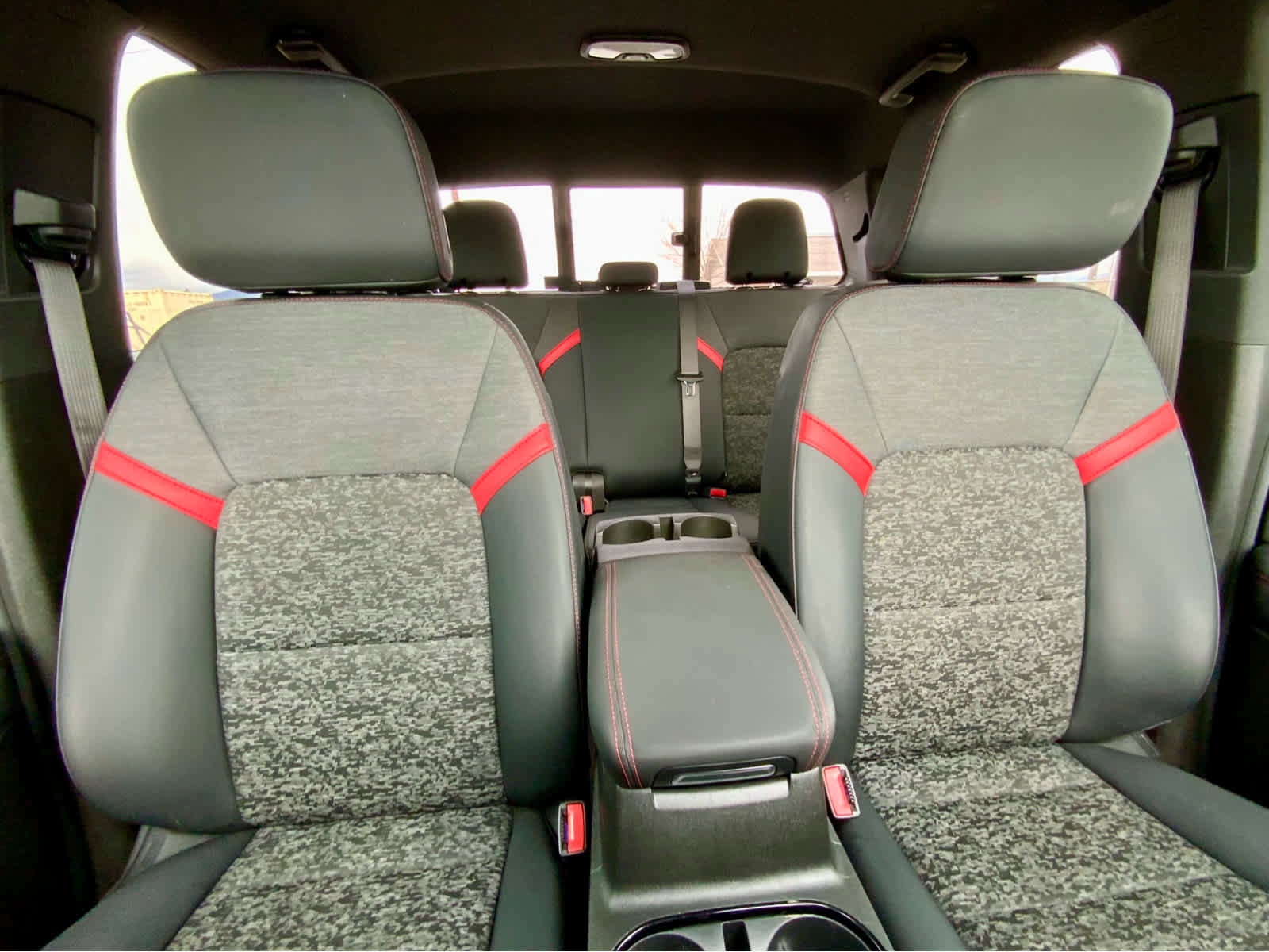 Certified 2023 Chevrolet Colorado Z71 w/ Z71 Convenience Package 2 image 34