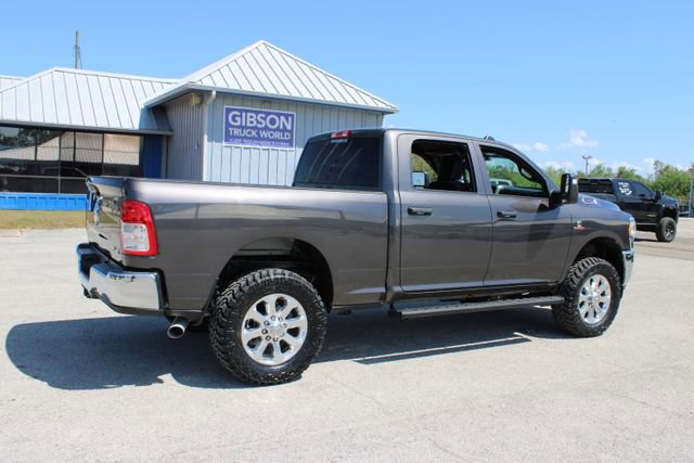 Used 2024 RAM 2500 Tradesman w/ Chrome Appearance Group image 12