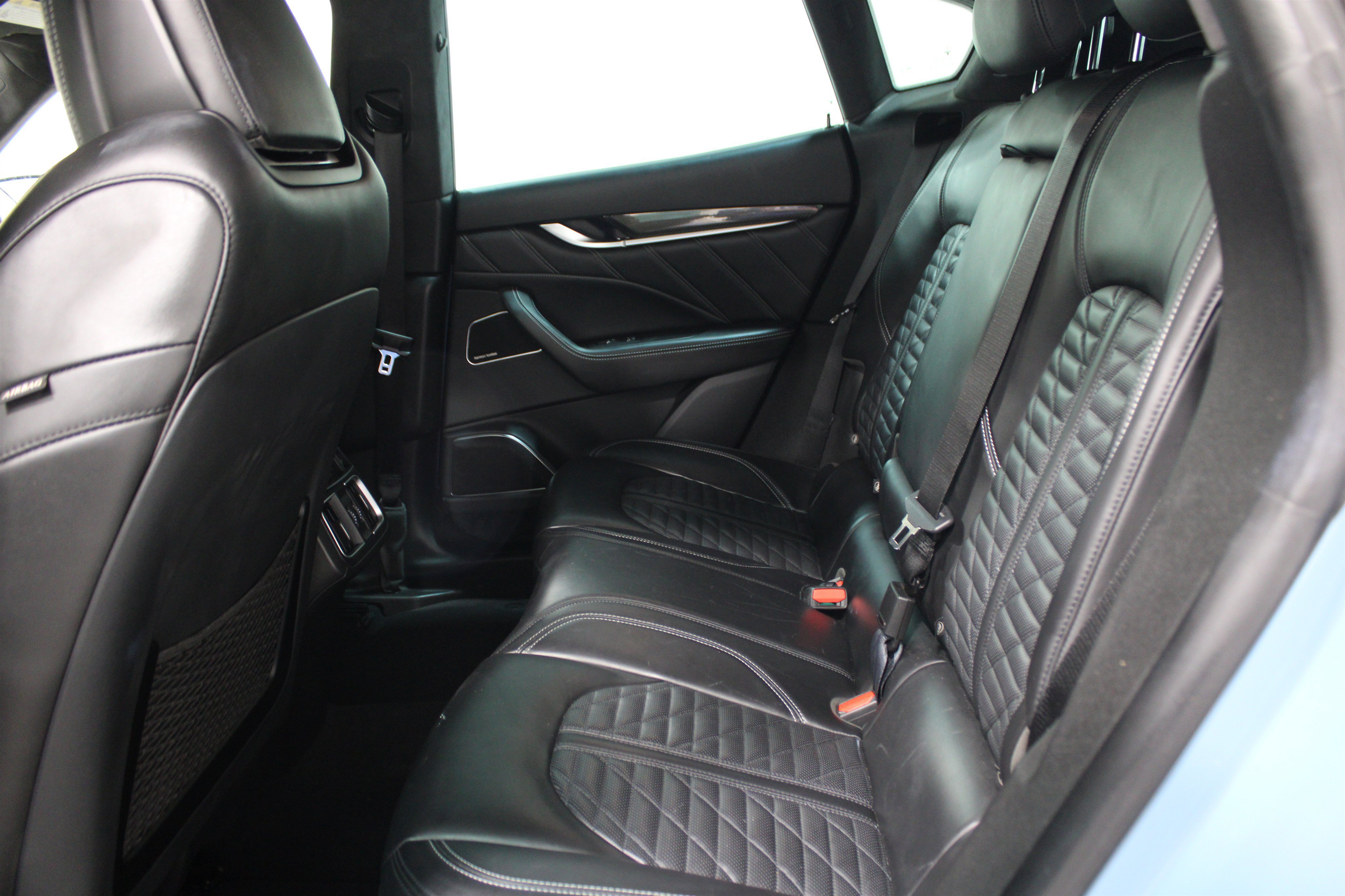 Used 2023 Maserati Levante Modena AWD/4WD image 19