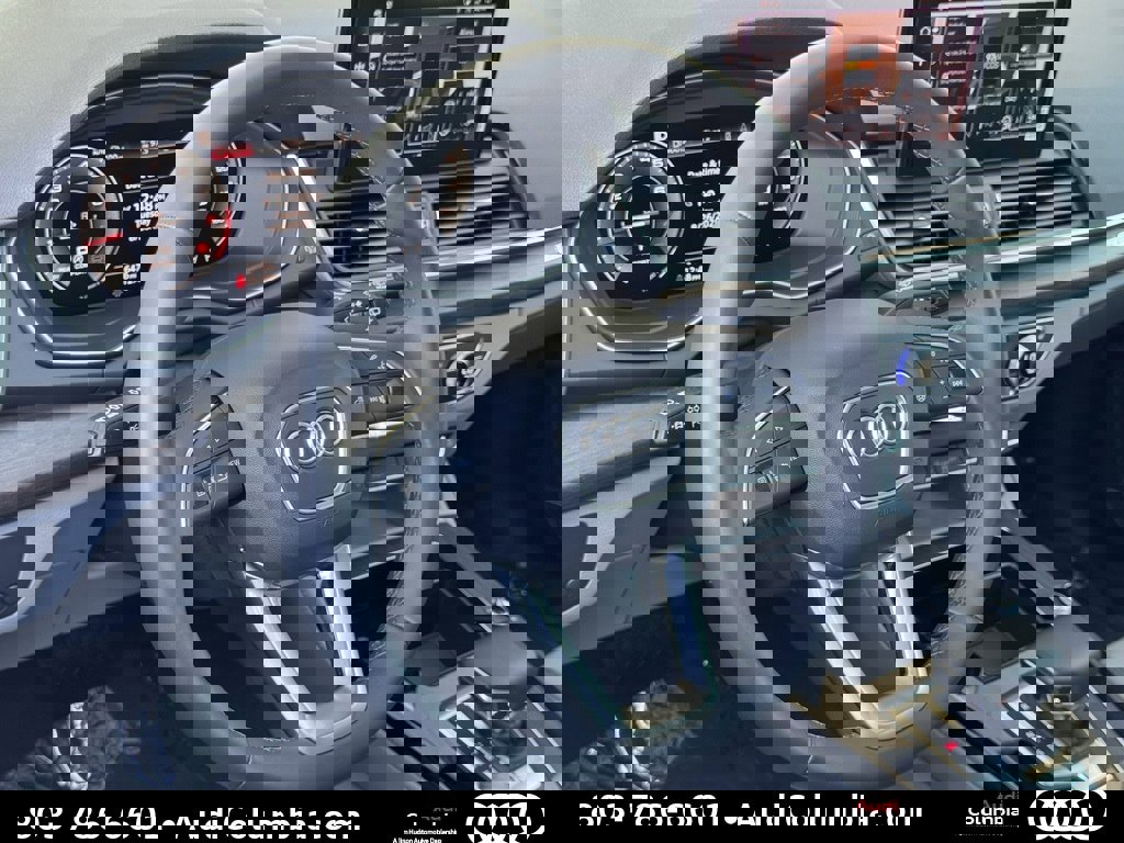 Certified 2025 Audi Q5 2.0T Premium Plus image 20