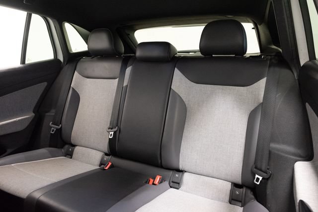 Used 2023 Volkswagen ID.4 Pro RWD image 34