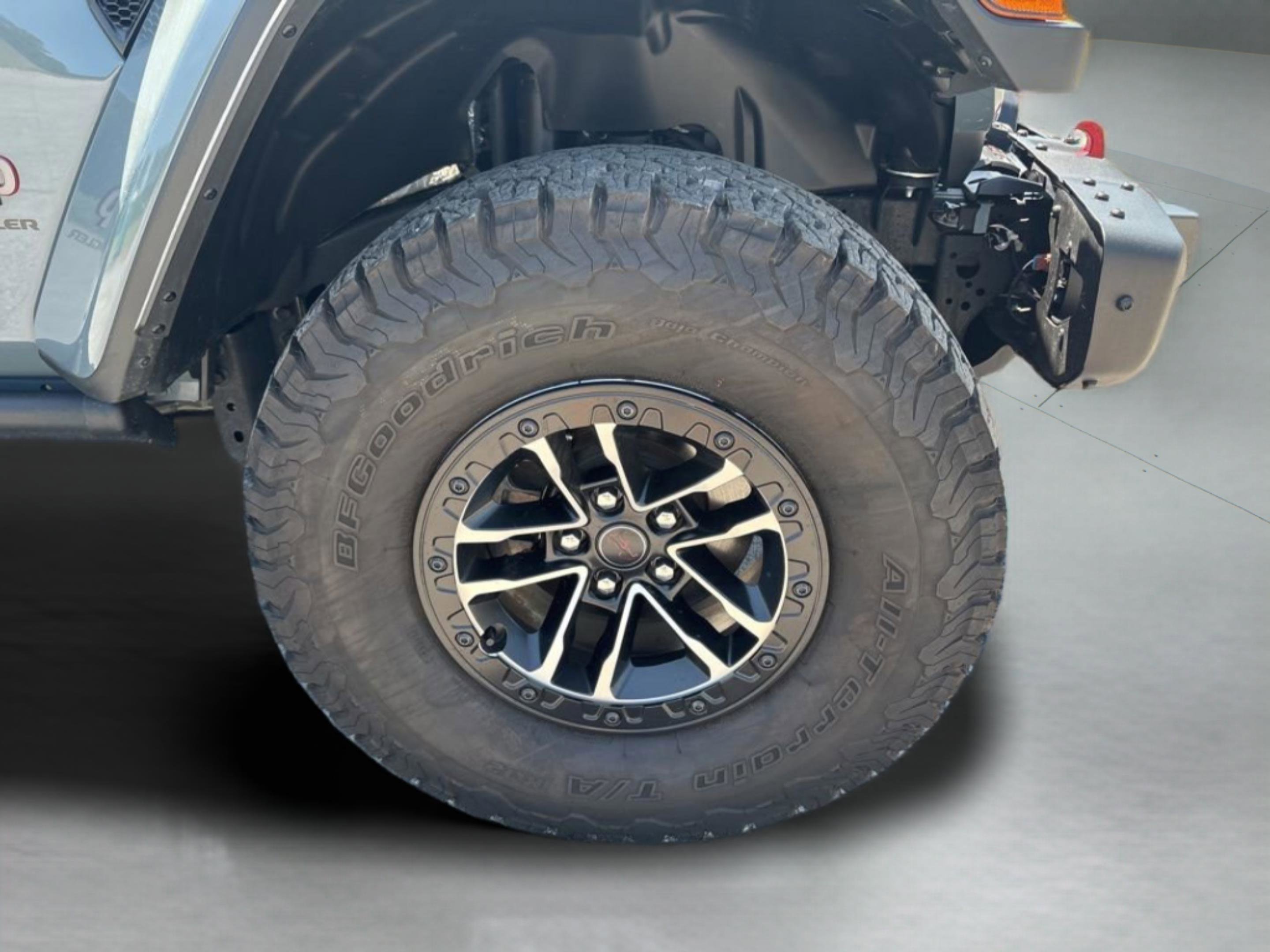 Used 2024 Jeep Wrangler Unlimited Rubicon image 52