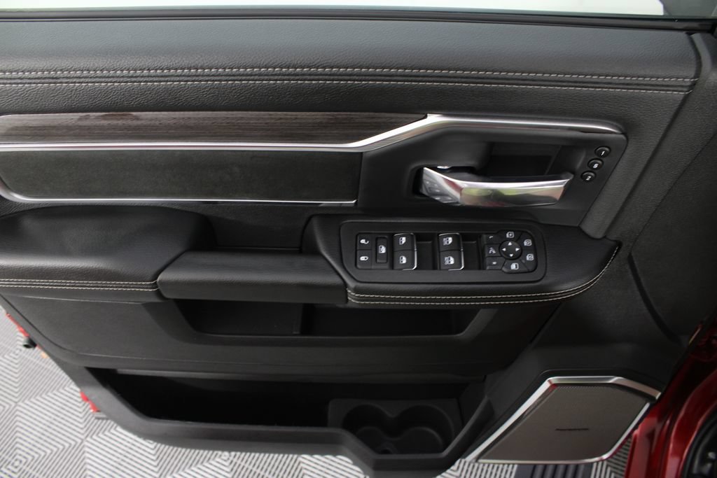 New 2027 RAM 2500 Laramie w/ Sport Appearance Package AWD/4WD image 14