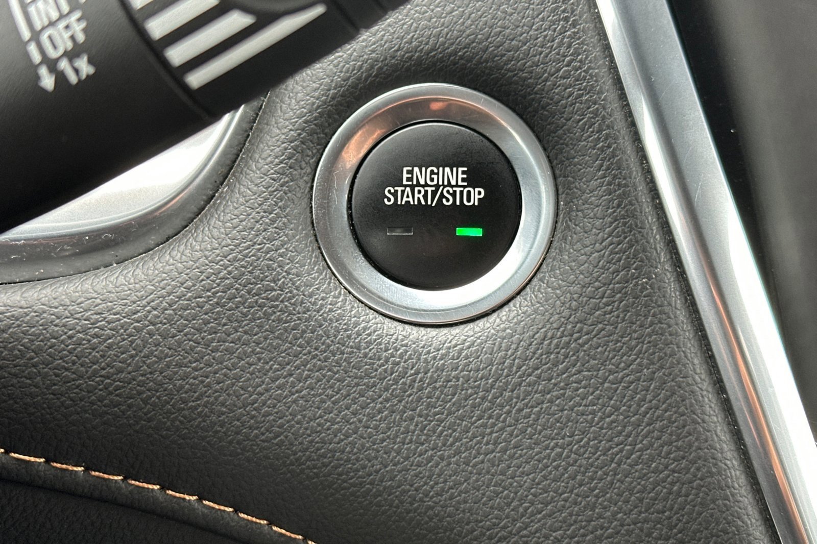 Used 2020 Chevrolet Traverse LS image 36