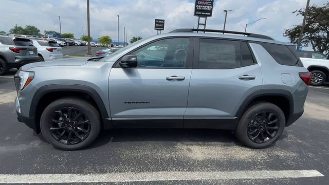 New 2026 GMC Terrain Elevation w/ Black Edition FWD image 7