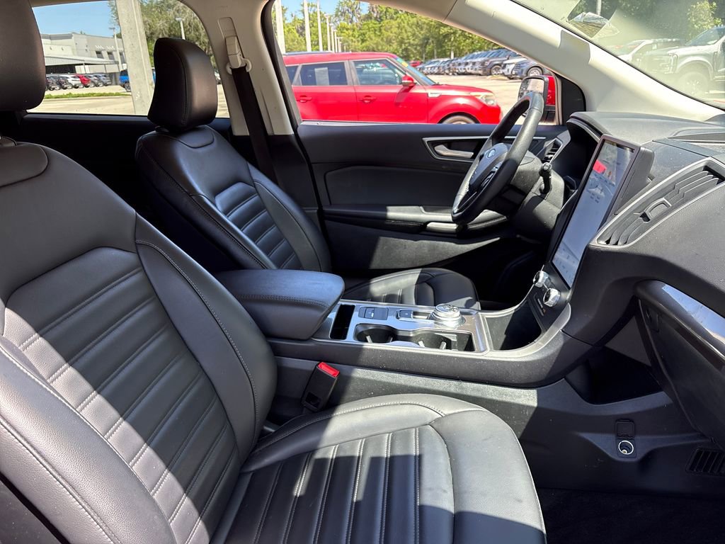Used 2024 Ford Edge SEL w/ Convenience Package image 26