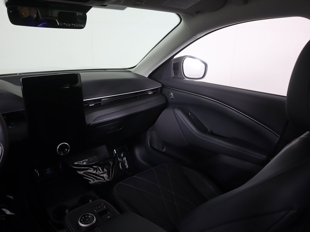 Used 2024 Ford Mustang Mach-E Select w/ Comfort Package Lite image 34