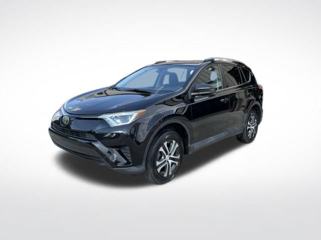 Used 2017 Toyota RAV4 LE FWD image 7
