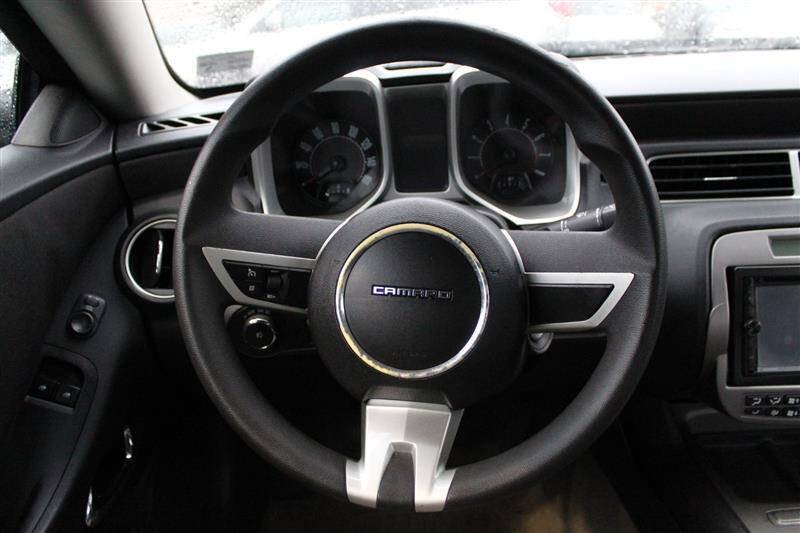 Used 2011 Chevrolet Camaro LT w/ Silver Stripe Package RWD image 14
