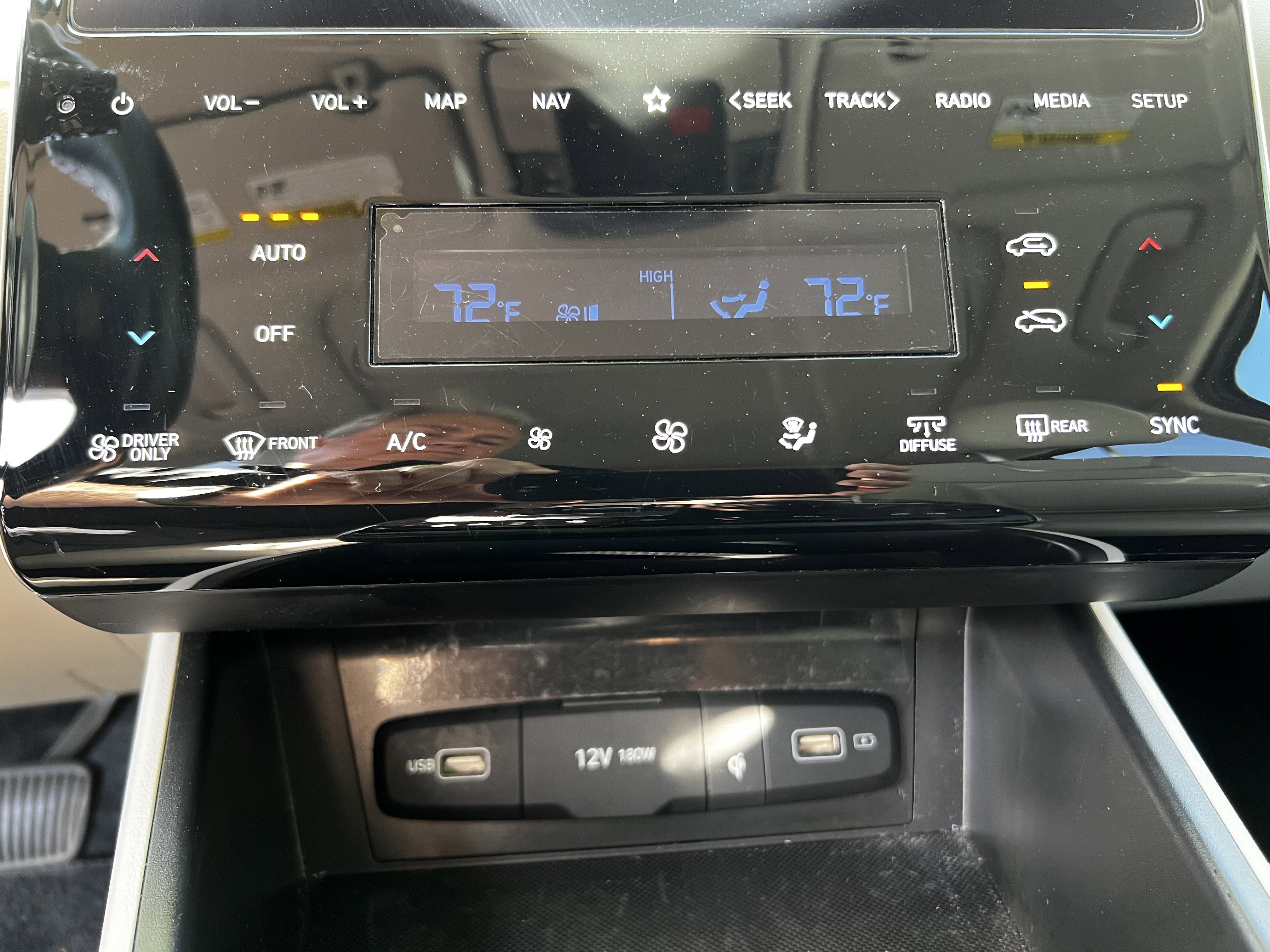 Used 2022 Hyundai Tucson Limited w/ Cargo Package image 26