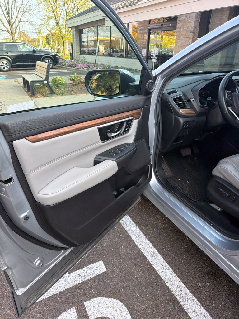 Used 2021 Honda CR-V EX-L image 8