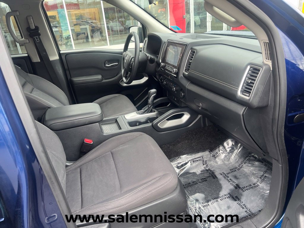 Used 2022 Nissan Frontier SV AWD/4WD image 22