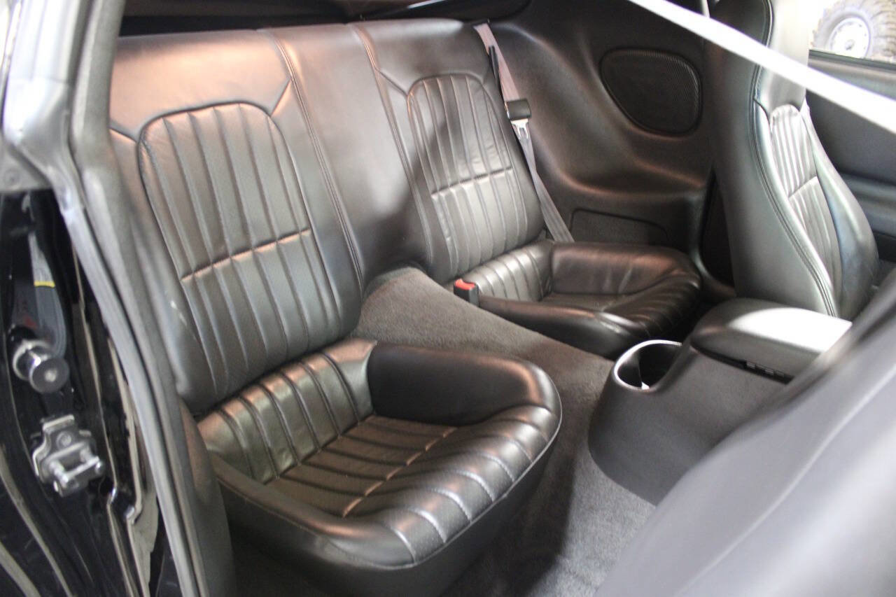 Used 2000 Chevrolet Camaro Z28 w/ SS Performance/Appearance Pkg image 26