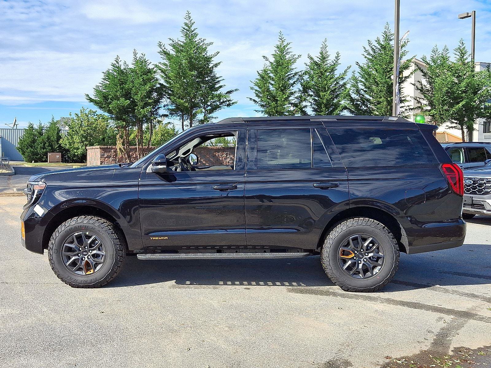 New 2025 Ford Expedition Tremor image 5