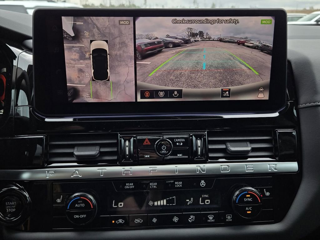 New 2026 Nissan Pathfinder SL w/ SL Premium Package image 17