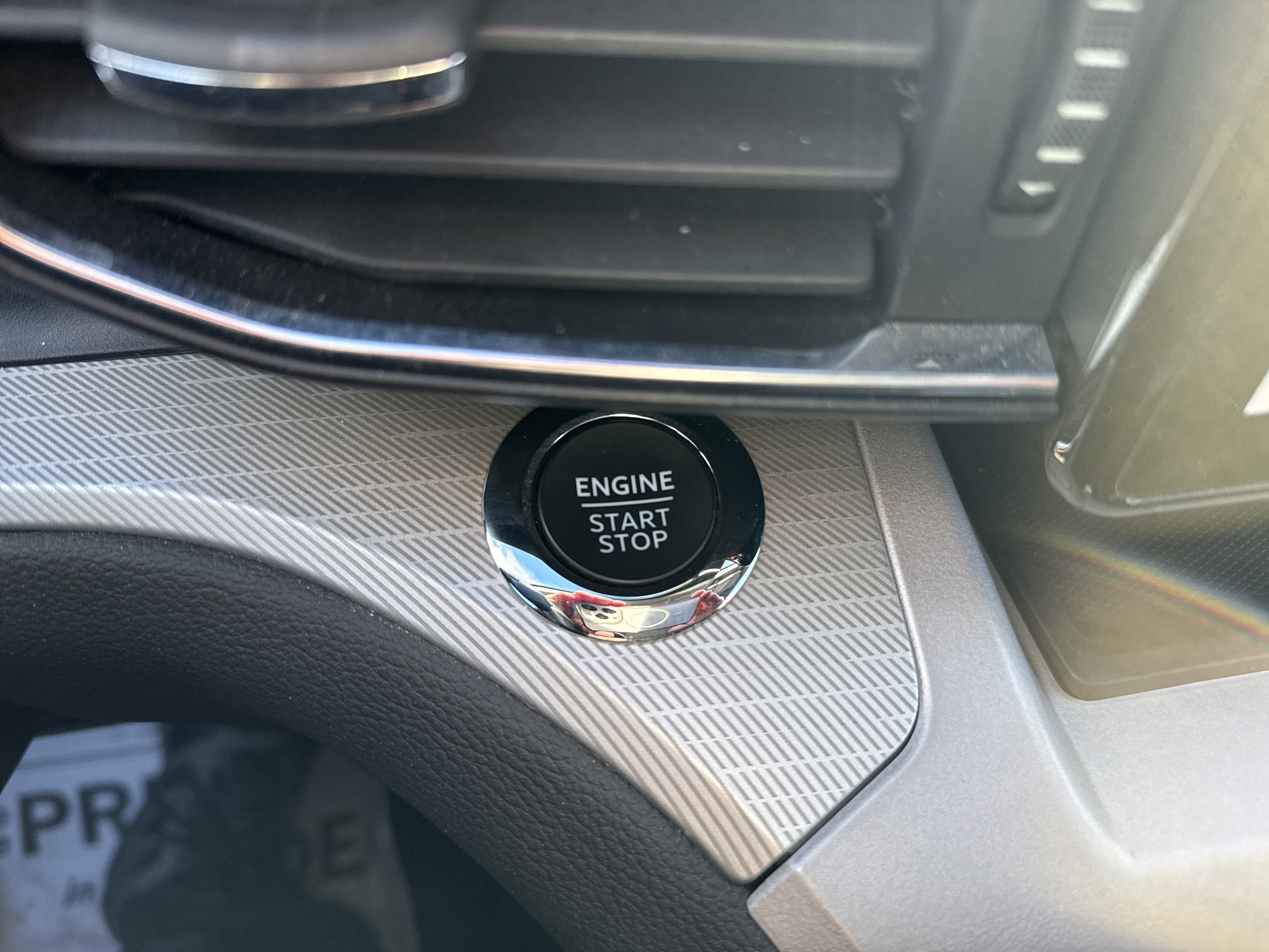 Certified 2023 Ford Explorer XLT w/ Equipment Group 202A image 21