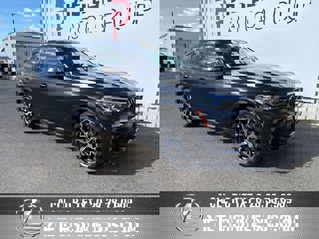 Used 2022 BMW X6 M50i w/ Premium Package image 2