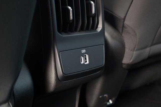 New 2025 Alfa Romeo Tonale image 24