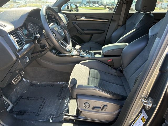 Used 2022 Audi SQ5 Premium w/ Convenience Package image 18