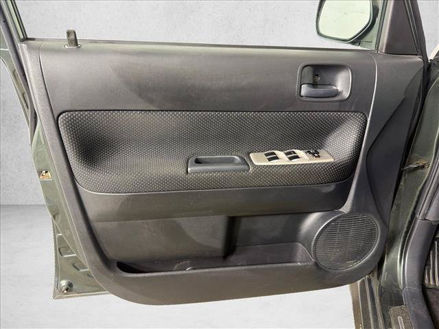 Used 2005 Scion xB FWD image 10