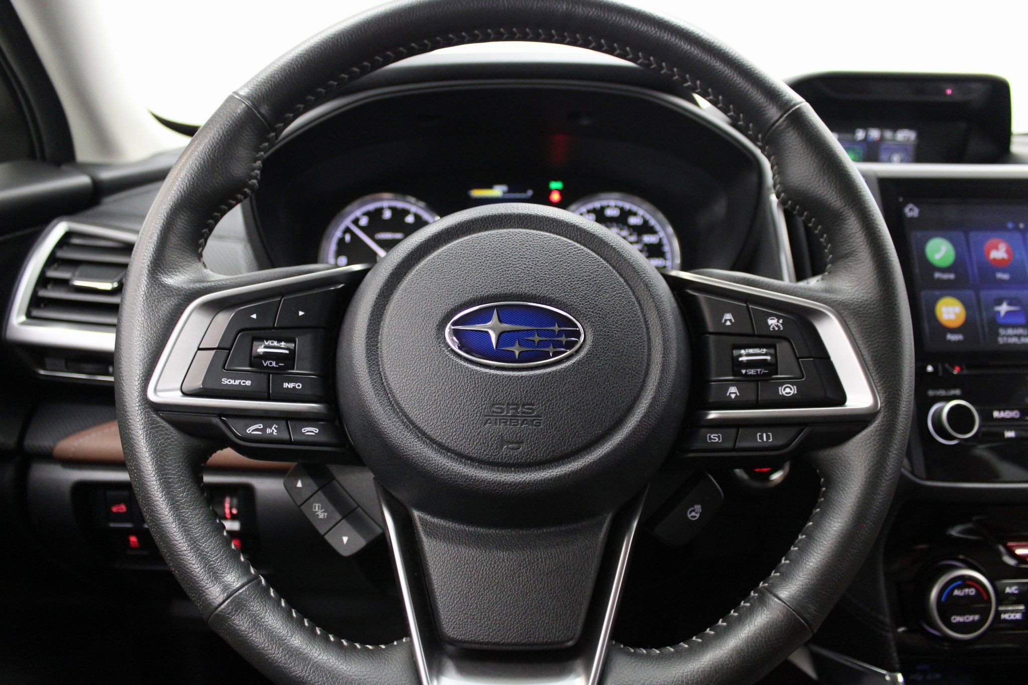 Used 2023 Subaru Forester Touring image 39