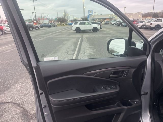 Used 2022 Honda Passport EX-L image 11