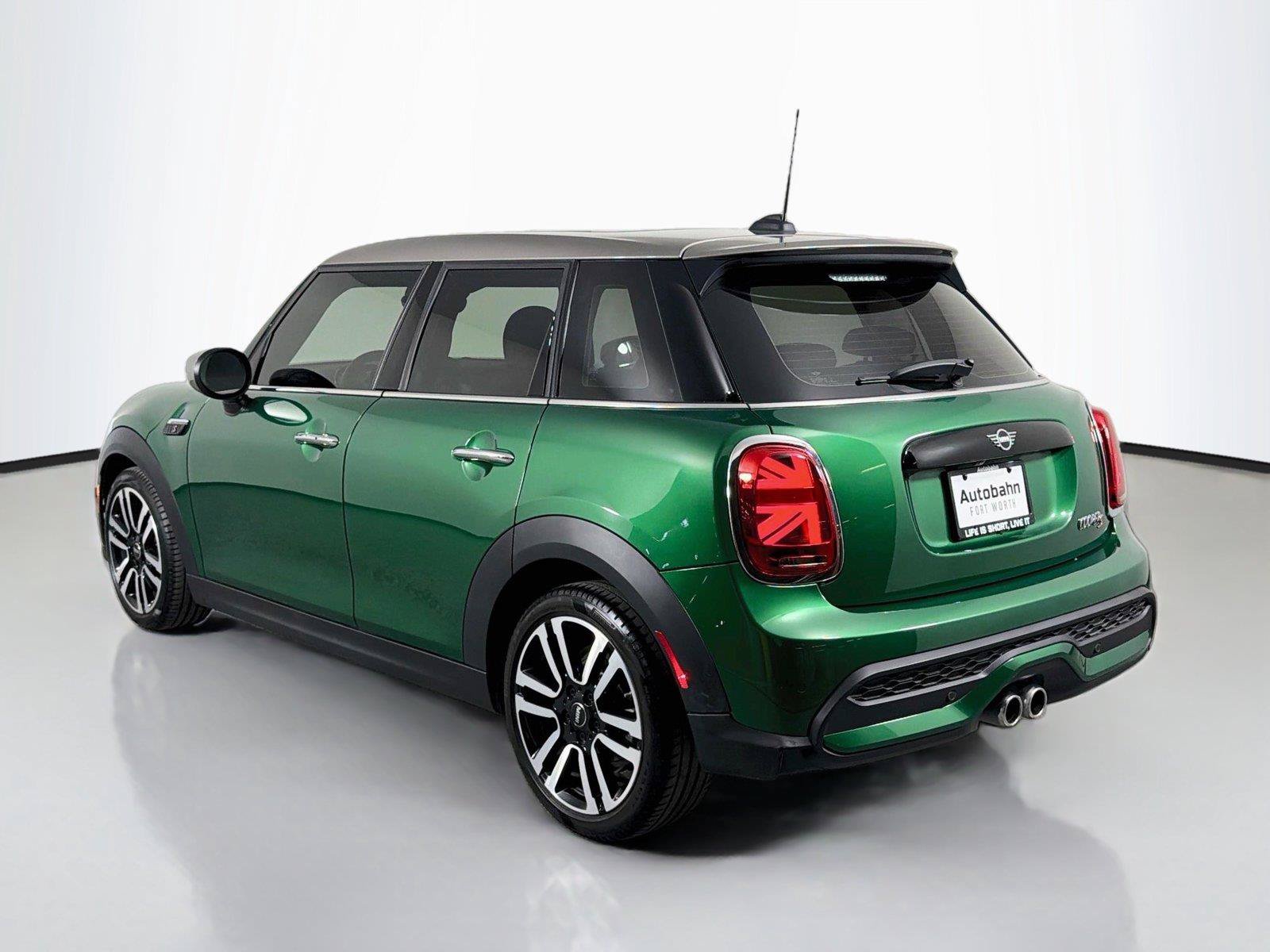 Used 2024 MINI Cooper S FWD image 7
