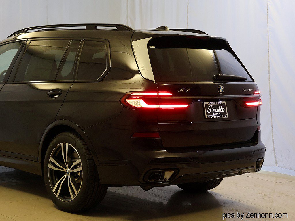 Used 2027 BMW X7 xDrive40i w/ Executive Package AWD/4WD image 8