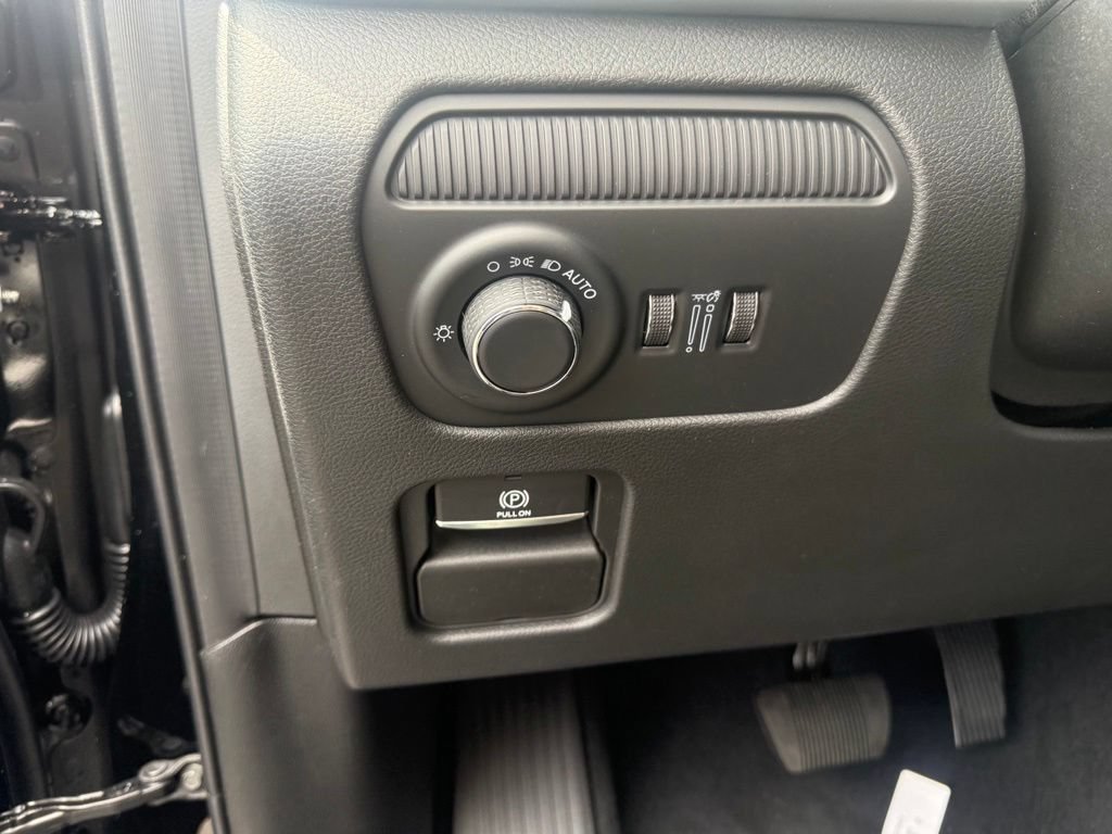New 2026 Jeep Grand Wagoneer 4WD image 14
