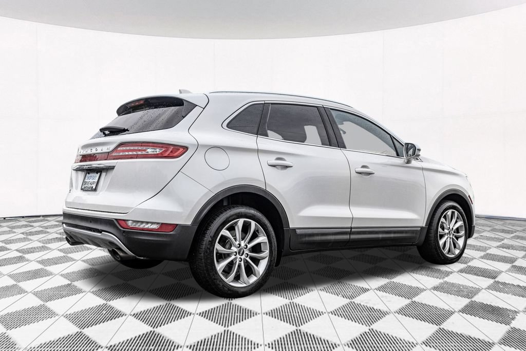 Used 2019 Lincoln MKC Select w/ Select Plus Package AWD/4WD image 10