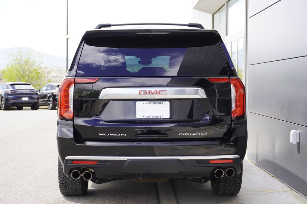Used 2023 GMC Yukon XL Denali w/ Denali Reserve Package AWD/4WD image 6