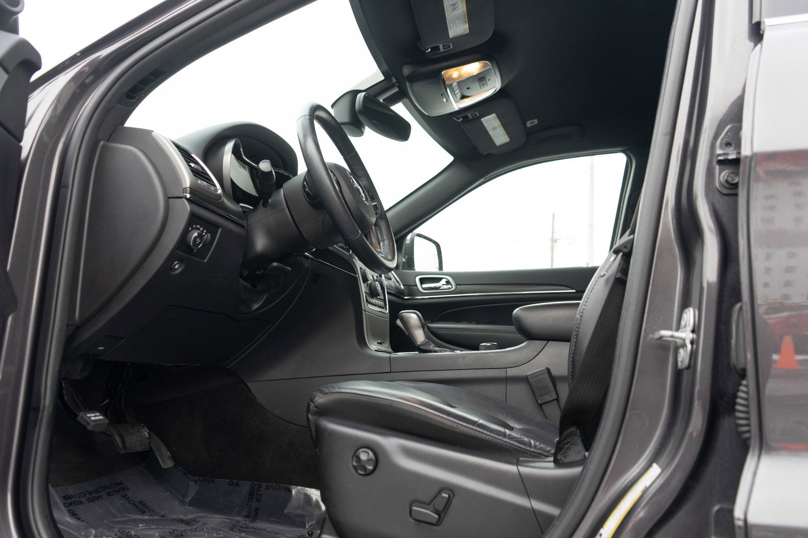 Used 2018 Jeep Grand Cherokee Limited w/ Trailer Tow Group IV image 13