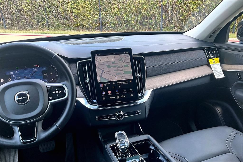 Certified 2026 Volvo XC90 B6 Plus AWD/4WD image 8