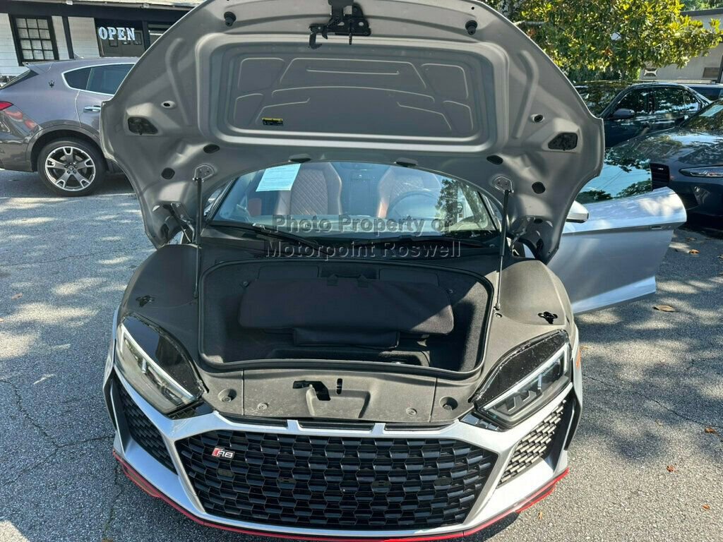 Used 2021 Audi R8 V10 w/ Premium Package RWD image 18
