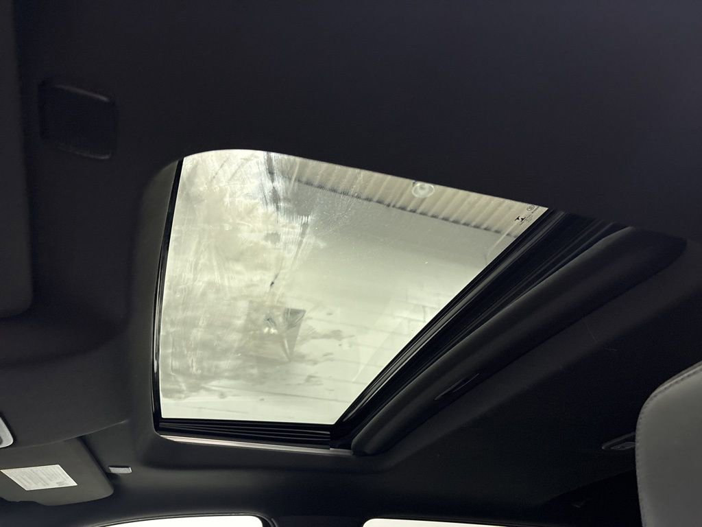 Used 2021 Chevrolet Silverado 1500 High Country image 21