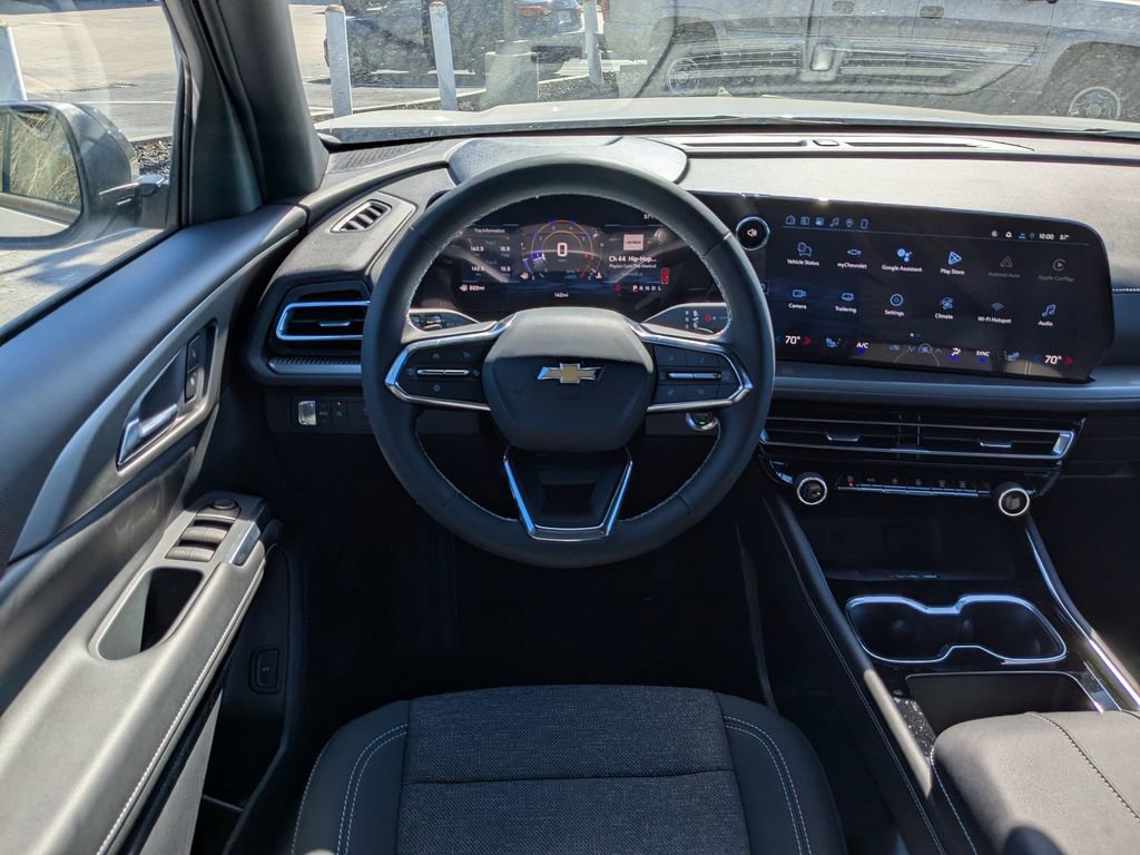 New 2026 Chevrolet Traverse LT w/ Sun and Wheel Package image 19