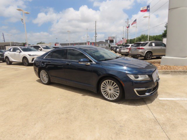 Used 2017 Lincoln MKZ Reserve w/ Technology Package FWD image 6