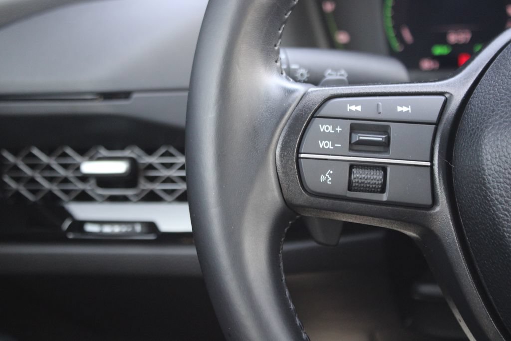 Used 2025 Honda Accord Sport image 19