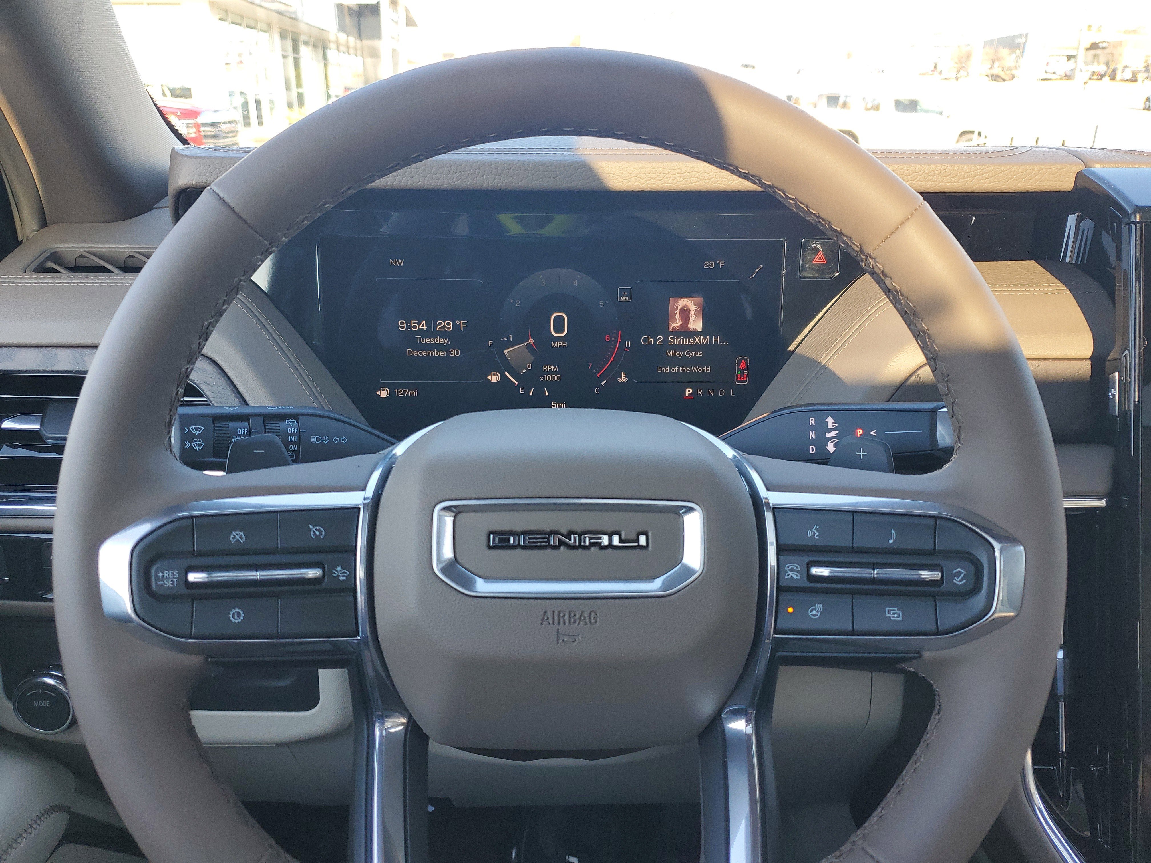 New 2026 GMC Yukon Denali w/ Sun & Power Step Package image 21