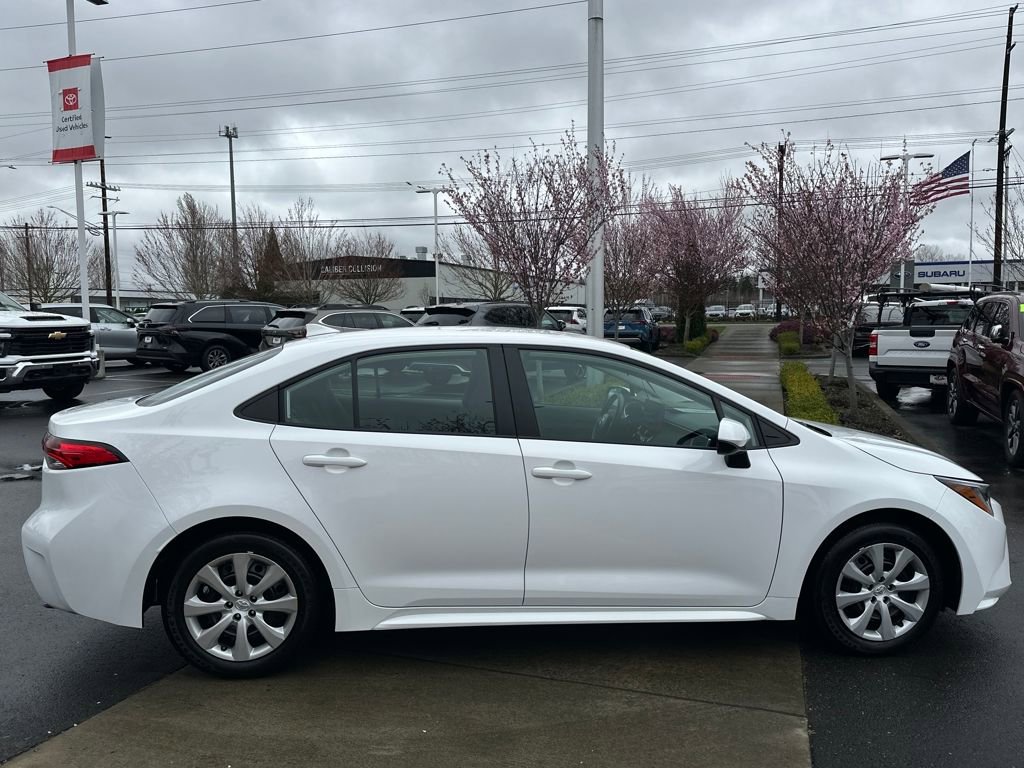 Certified 2025 Toyota Corolla LE image 6