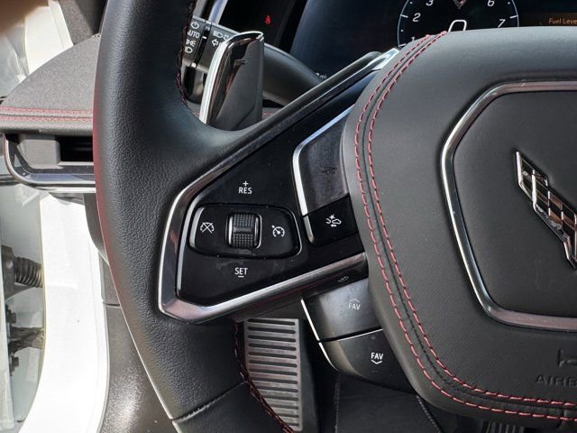 Used 2025 Chevrolet Corvette Z06 w/ Stealth Interior Trim Package RWD image 19