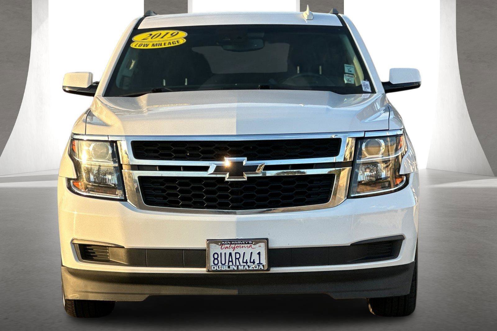 Used 2019 Chevrolet Suburban LT image 9
