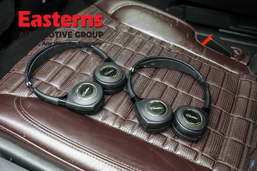 Used 2021 Cadillac Escalade ESV Premium Luxury Platinum image 27