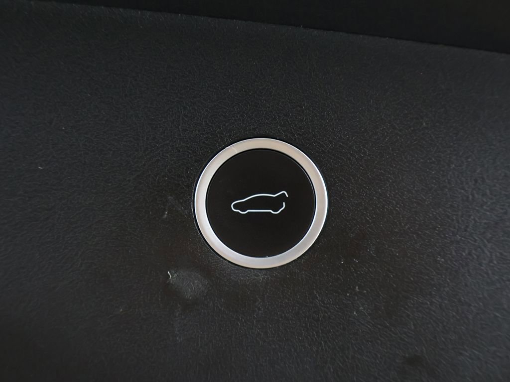 Used 2020 Tesla Model X Long Range image 50