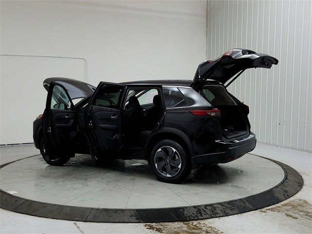 New 2025 Nissan Rogue SV image 13