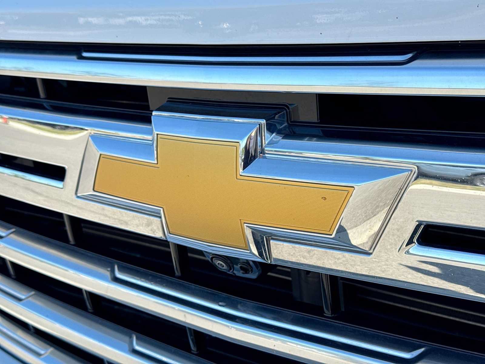 Used 2024 Chevrolet Silverado 3500 High Country w/ Technology Package AWD/4WD image 11