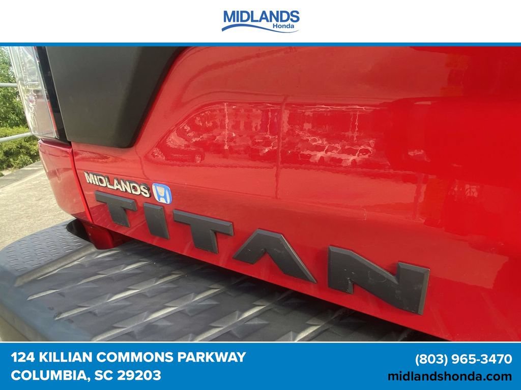 Used 2021 Nissan Titan PRO-4X w/ Pro-4x Convenience Package AWD/4WD image 8