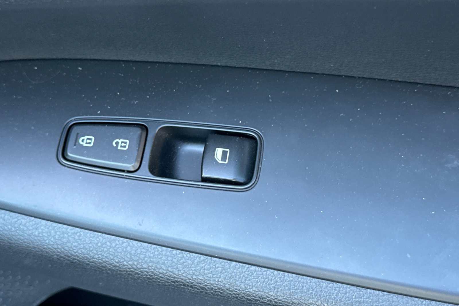 Used 2023 Kia Forte LXS w/ LXS Technology Package FWD image 20