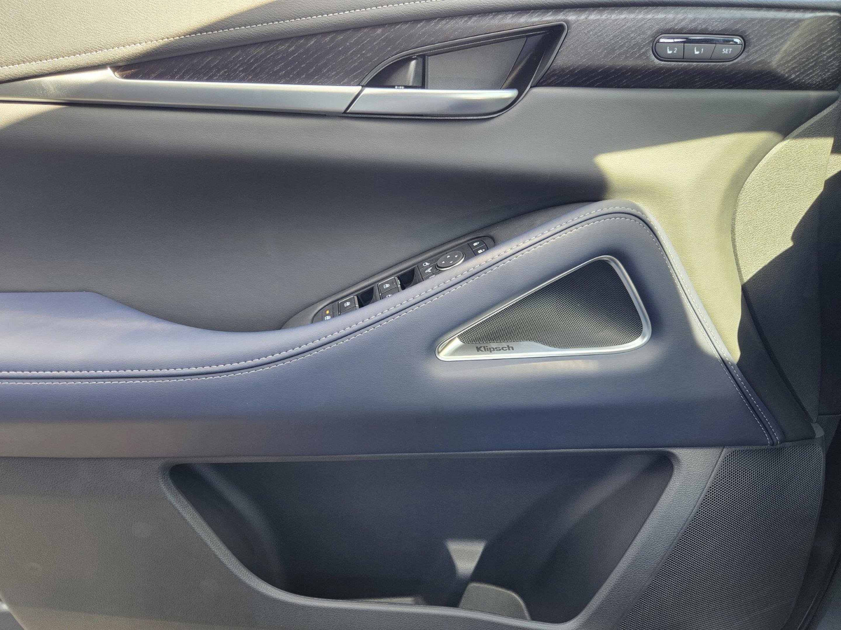 New 2026 INFINITI QX60 Luxe w/ Dark Cargo Package image 33